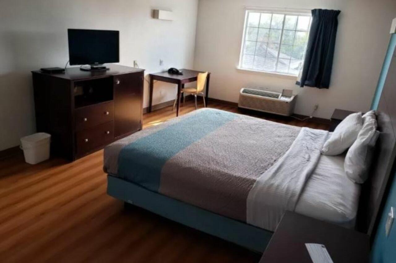 Motel 6-Mesquite, Tx - バウチ・スプリングス エクステリア 写真